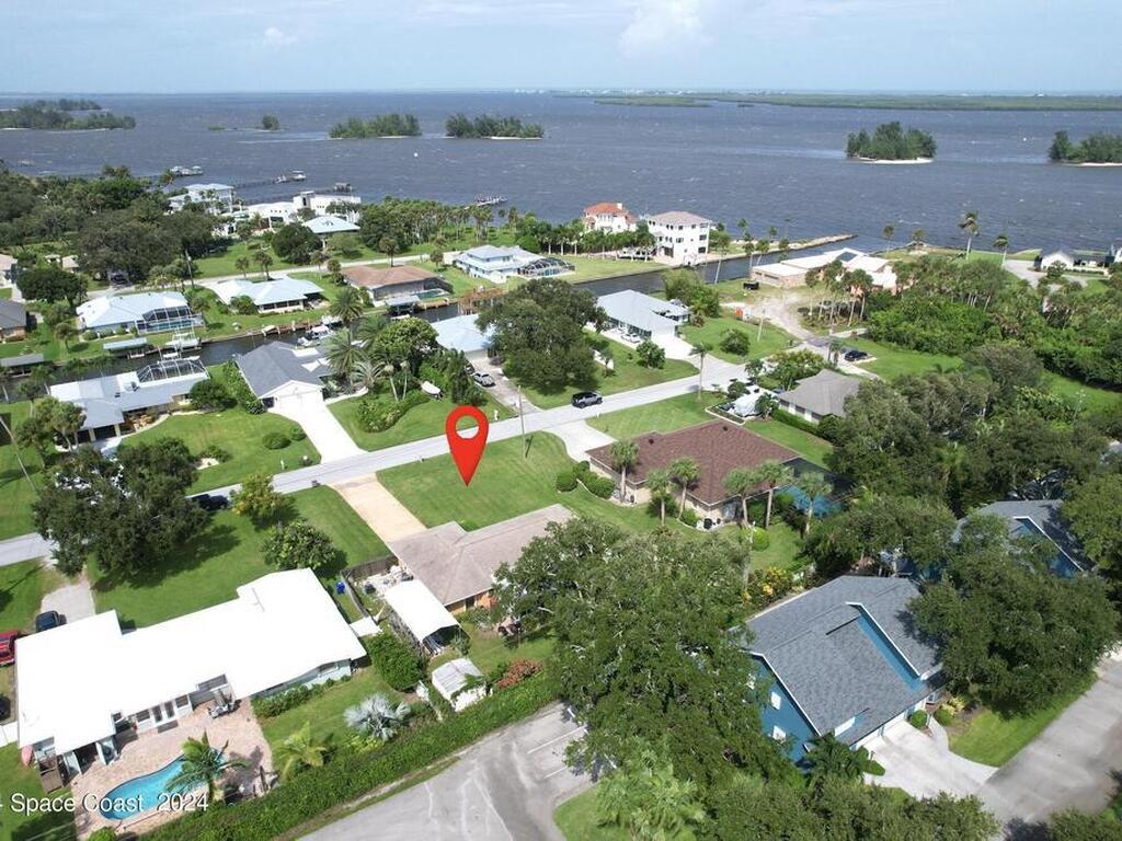 6655 110th Street, Sebastian, FL 32958