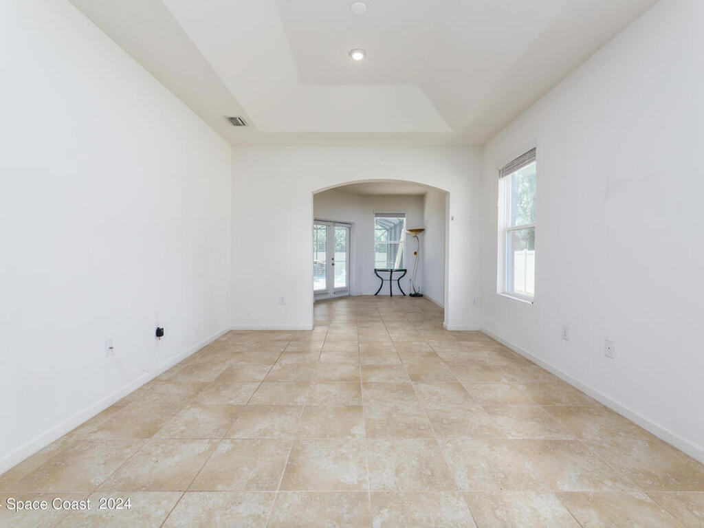 632 SE Stonebriar Drive, Palm Bay, FL 32909