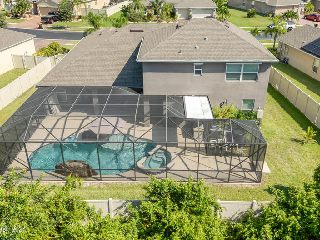 632 SE Stonebriar Drive, Palm Bay, FL 32909