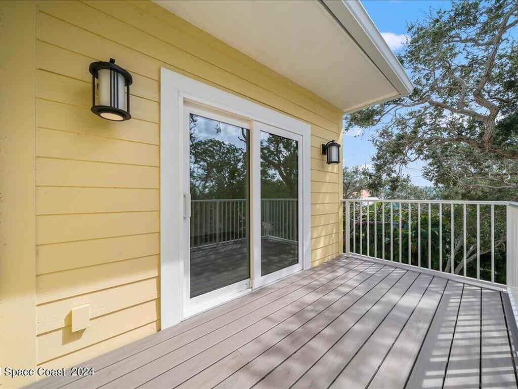 5835 Riverside Drive, Melbourne Beach, FL 32951