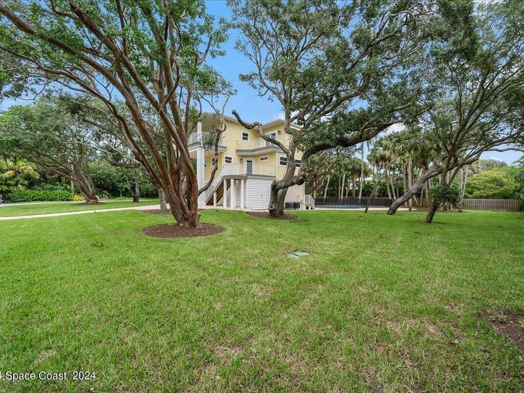 5835 Riverside Drive, Melbourne Beach, FL 32951