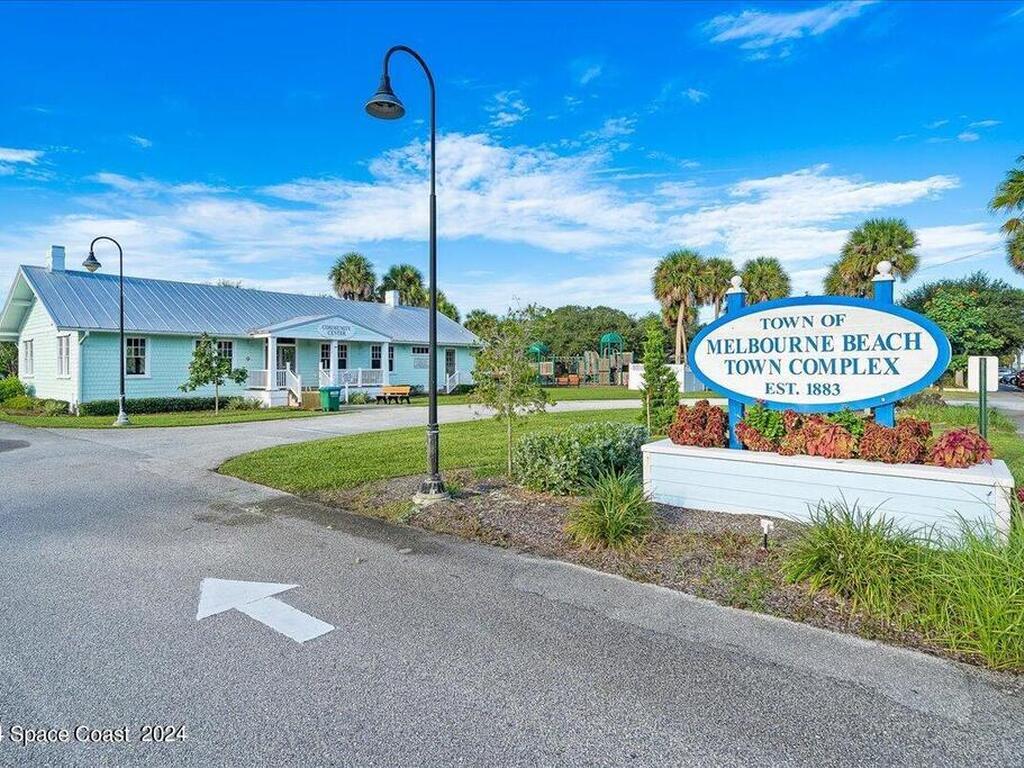 5835 Riverside Drive, Melbourne Beach, FL 32951