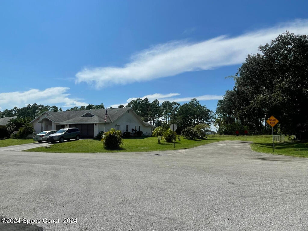 1096 Alpine Avenue, Palm Bay, FL 32907