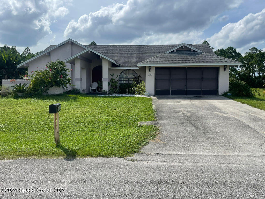 1096 Alpine Avenue, Palm Bay, FL 32907