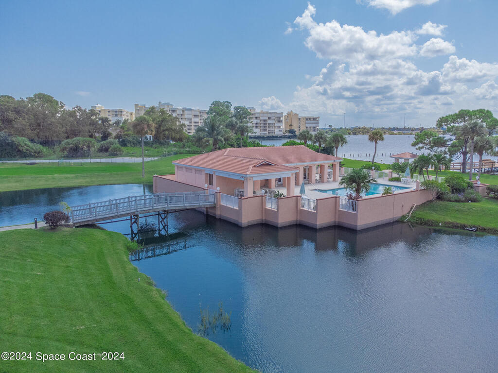 343 N Tropical Trail, Merritt Island, FL 32953