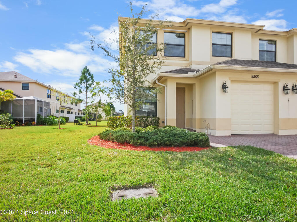 9858 E Villa Circle, Vero Beach, FL 32966