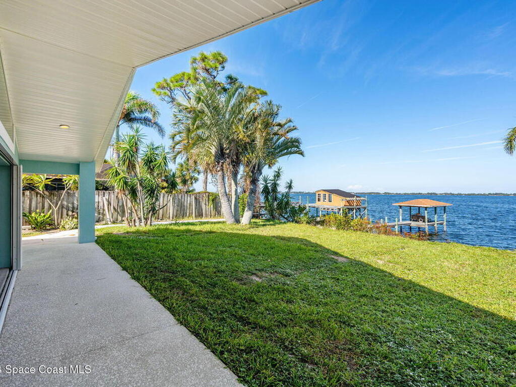 4527 Coquina Ridge Drive, Melbourne, FL 32935