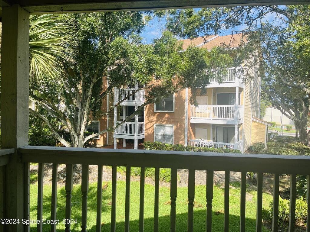 225 S Tropical Trail, Merritt Island, FL 32952