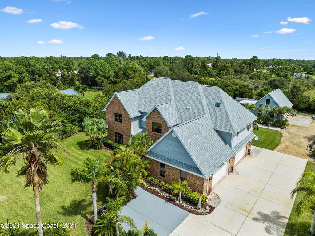 8685 Lake Ridge Drive, Palm Bay, FL 32909