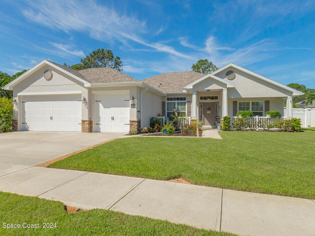 4559 Lady Hawk Way, Melbourne, FL 32904