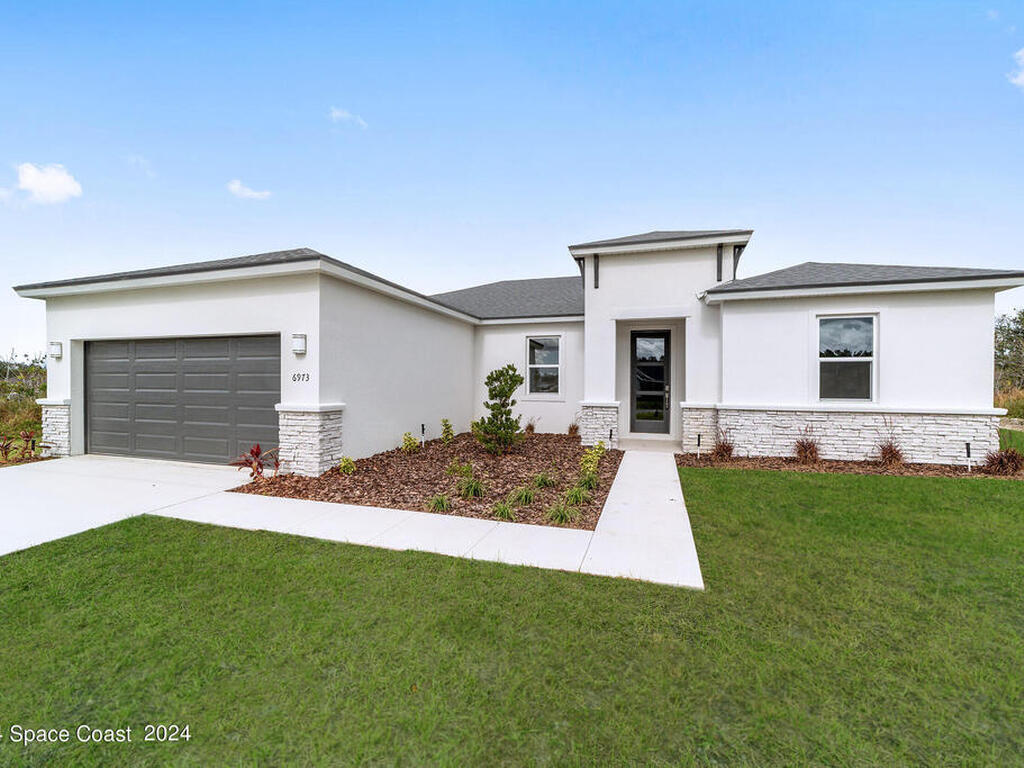 752 Damascus Avenue, Palm Bay, FL 32908