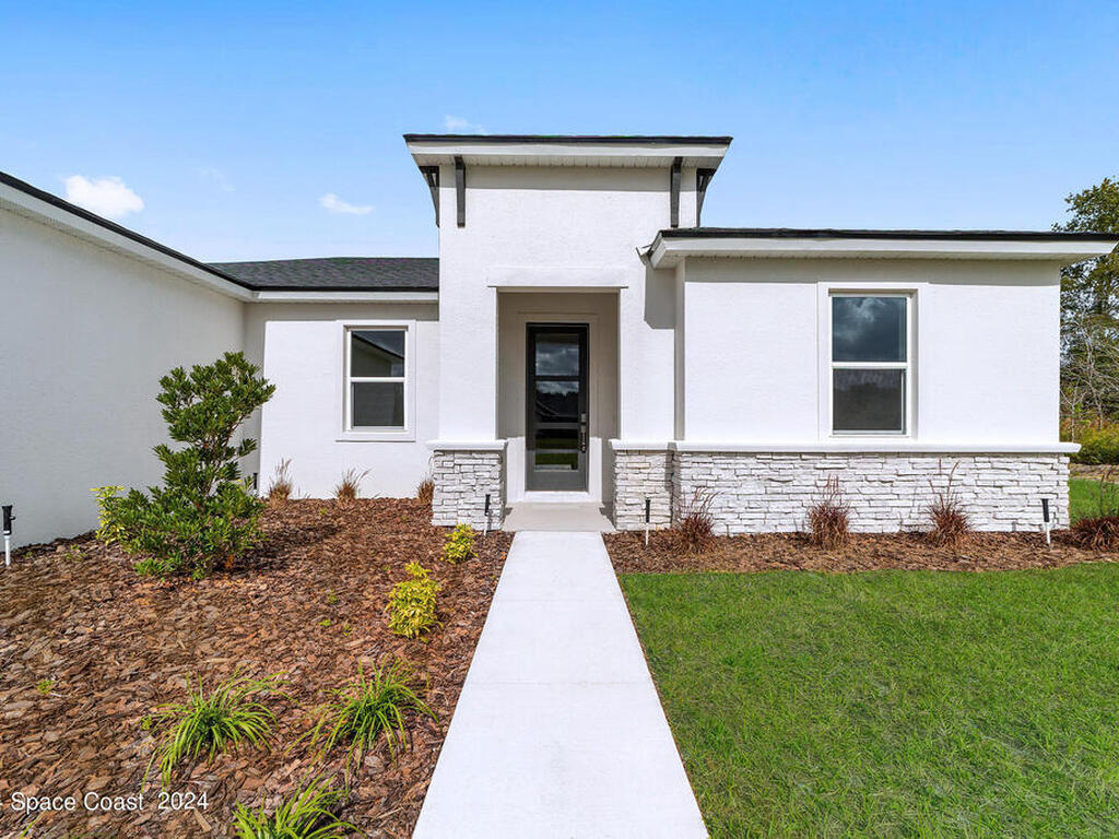 752 Damascus Avenue, Palm Bay, FL 32908