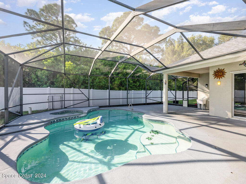 2815 Tuscarora Court, Melbourne, FL 32904