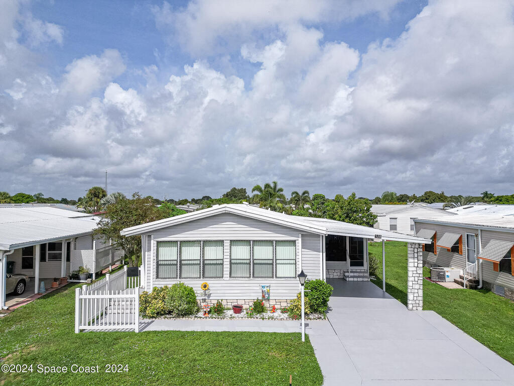 920 Hyacinth Circle, Barefoot Bay, FL 32976