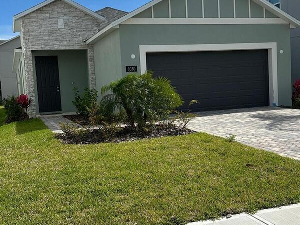 1030 Grantham Lane, Palm Bay, FL 32909