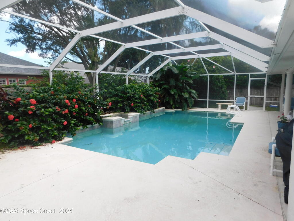 984 Whisperoak Drive, Melbourne, FL 32901