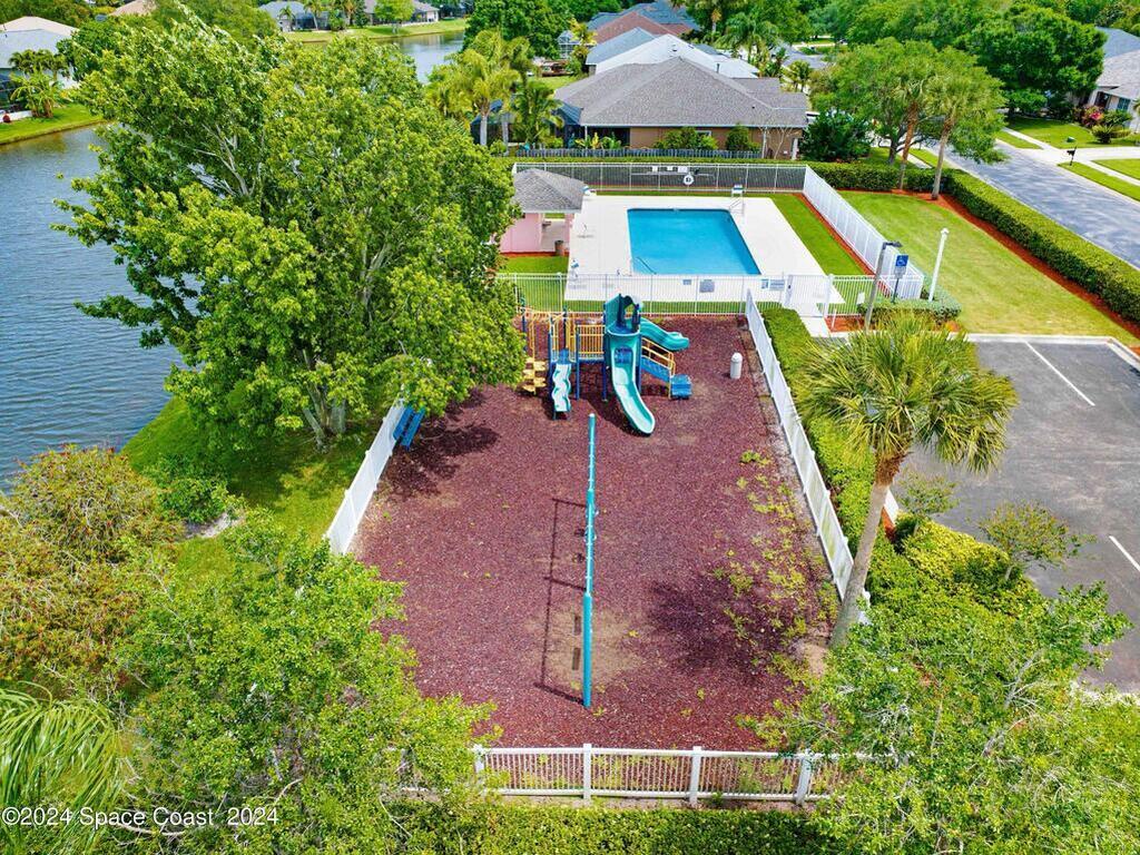 2052 Woodfield Circle, West Melbourne, FL 32904