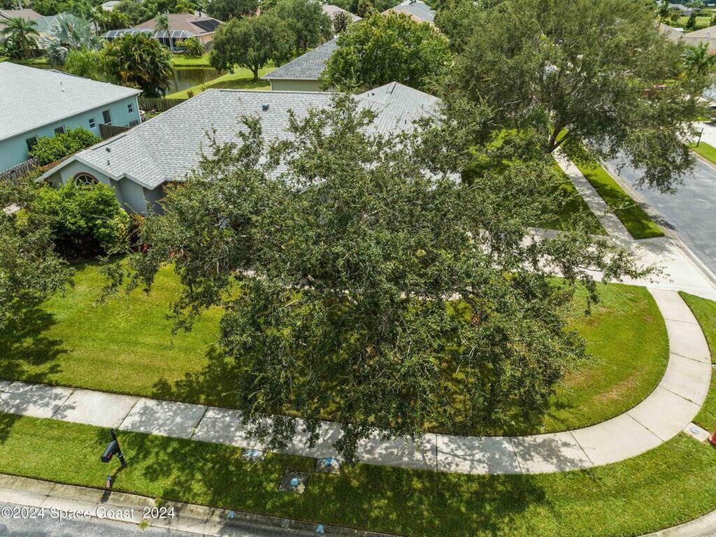 2052 Woodfield Circle, West Melbourne, FL 32904