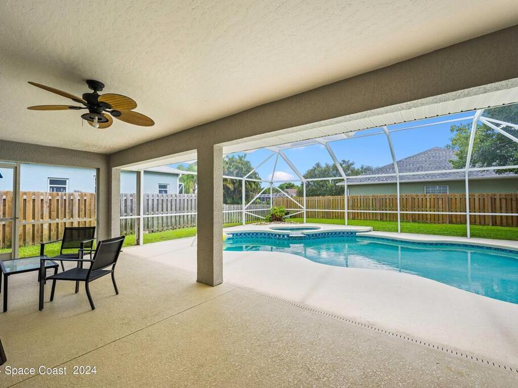 2052 Woodfield Circle, West Melbourne, FL 32904