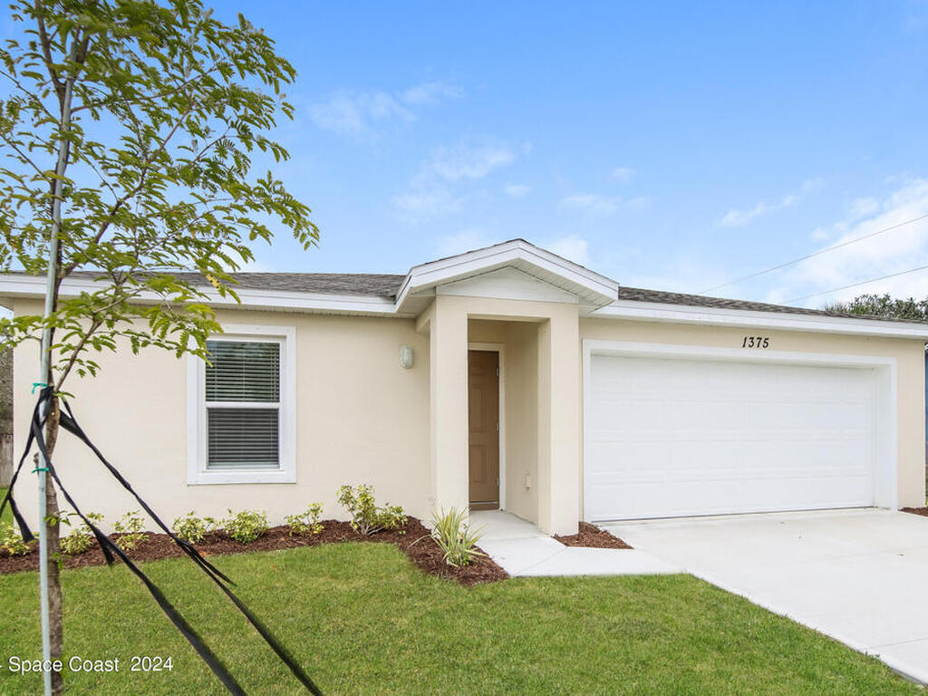 1375 Scottish Street, Palm Bay, FL 32908