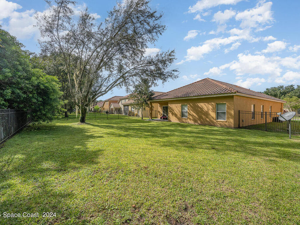 4277 Fitzroy Reef Drive, Mims, FL 32754