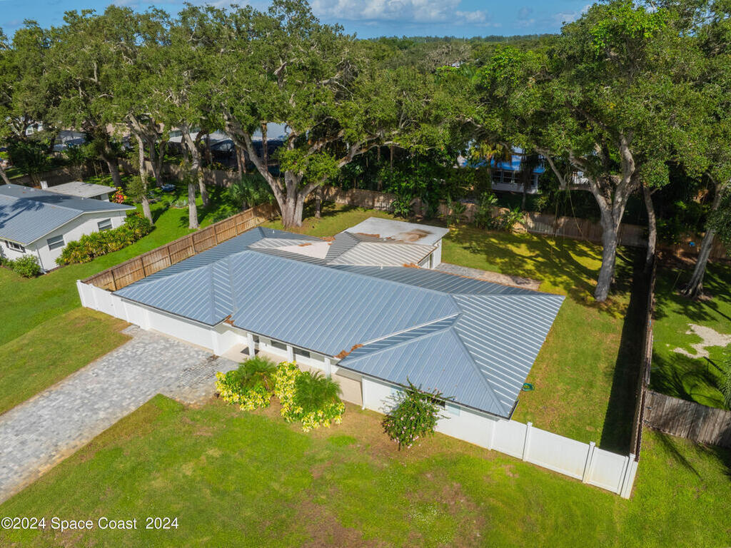 3060 10th Court, Vero Beach, FL 32960