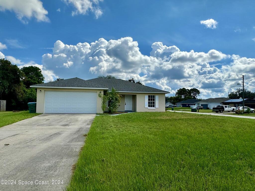 765 Farrington Drive, Deltona, FL 32725