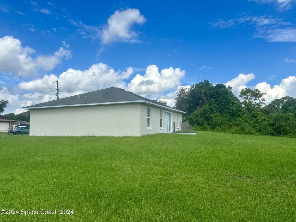 765 Farrington Drive, Deltona, FL 32725