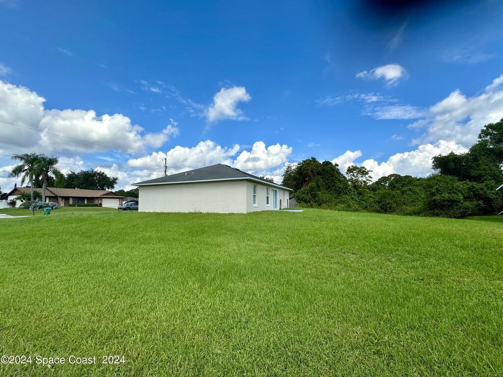 765 Farrington Drive, Deltona, FL 32725