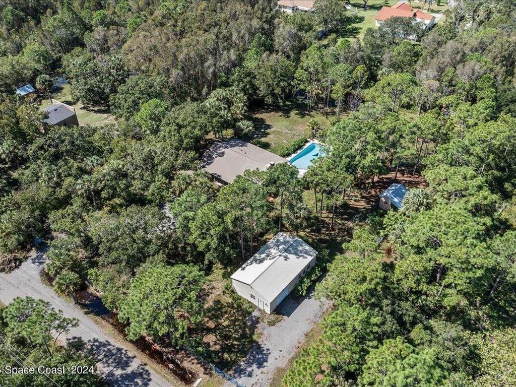 2240 Ivey Lane, Malabar, FL 32950