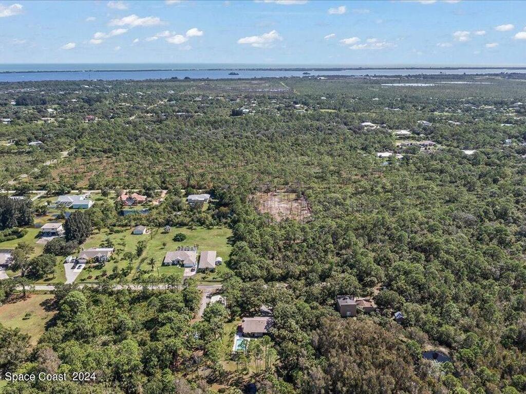 2240 Ivey Lane, Malabar, FL 32950