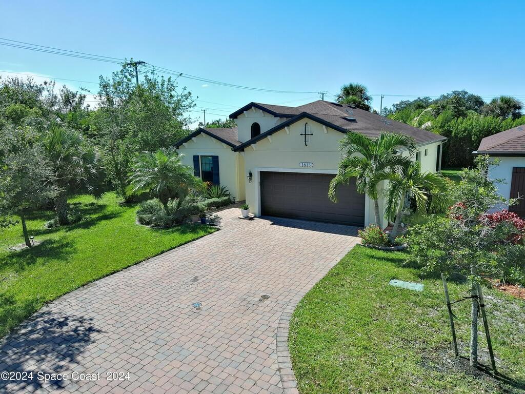 1613 Willows Square, Vero Beach, FL 32966