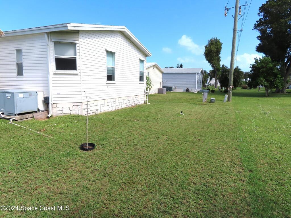 5375 Bannock Street, Micco, FL 32976