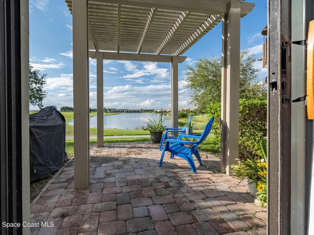 8531 Zoeller Hills Drive, Davenport, FL 33896