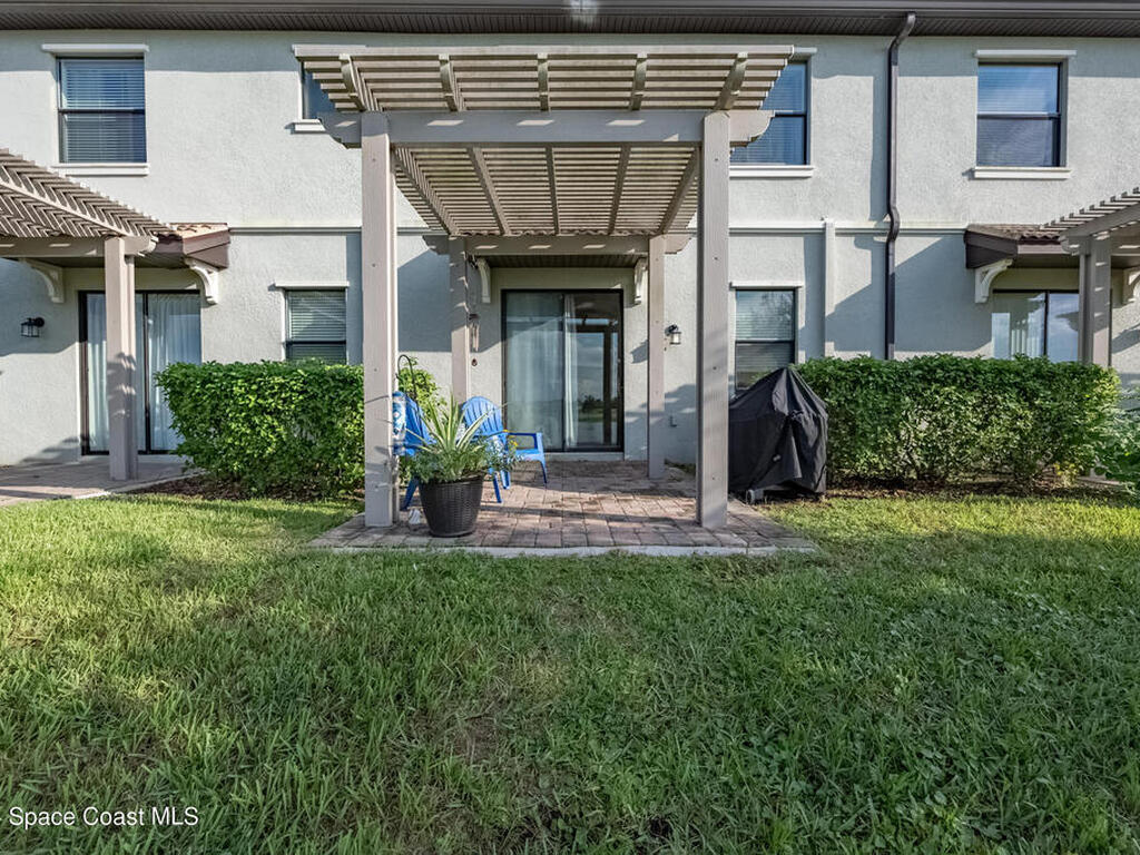 8531 Zoeller Hills Drive, Davenport, FL 33896