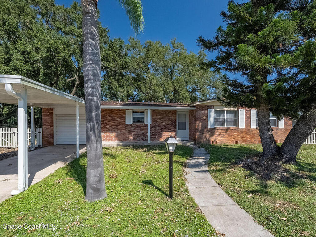 3032 Larkspur Street, Titusville, FL 32796