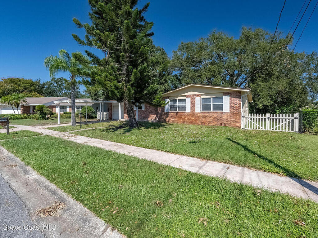 3032 Larkspur Street, Titusville, FL 32796