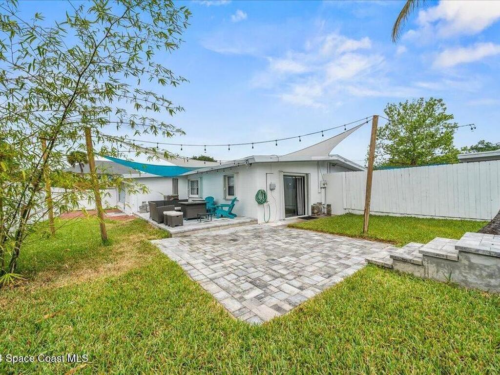 215 Jefferson Avenue, Cape Canaveral, FL 32920