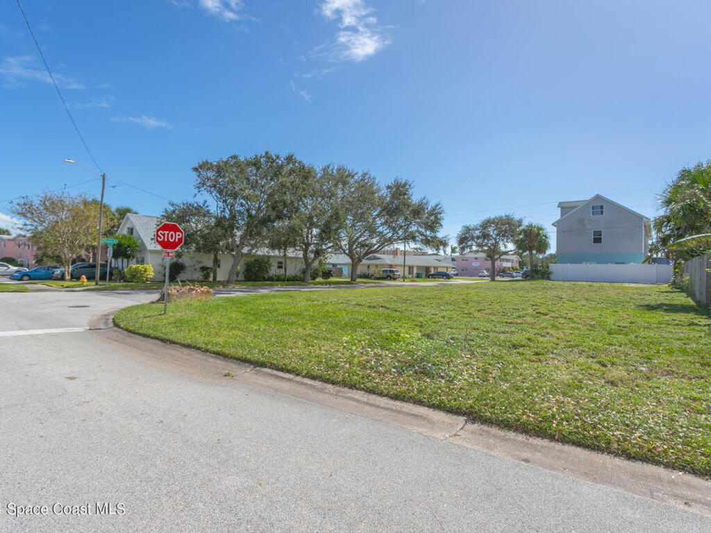 337 Madison Avenue, Cape Canaveral, FL 32920