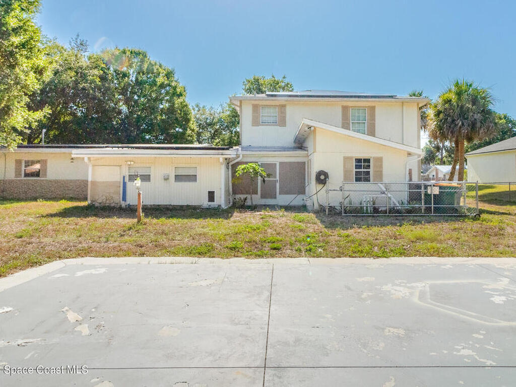 655 Cocoanut Grove Avenue, Melbourne, FL 32904