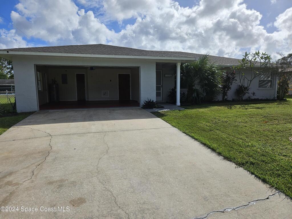 1136 Albion Street, Palm Bay, FL 32907