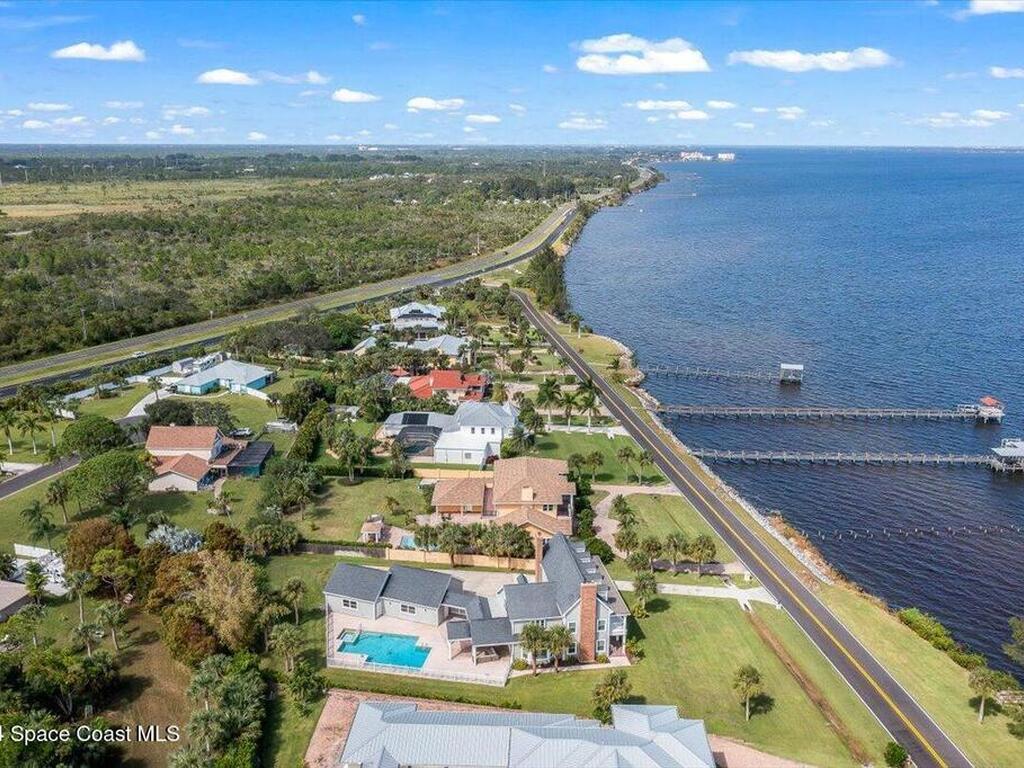 2420 Rocky Point Road, Malabar, FL 32950