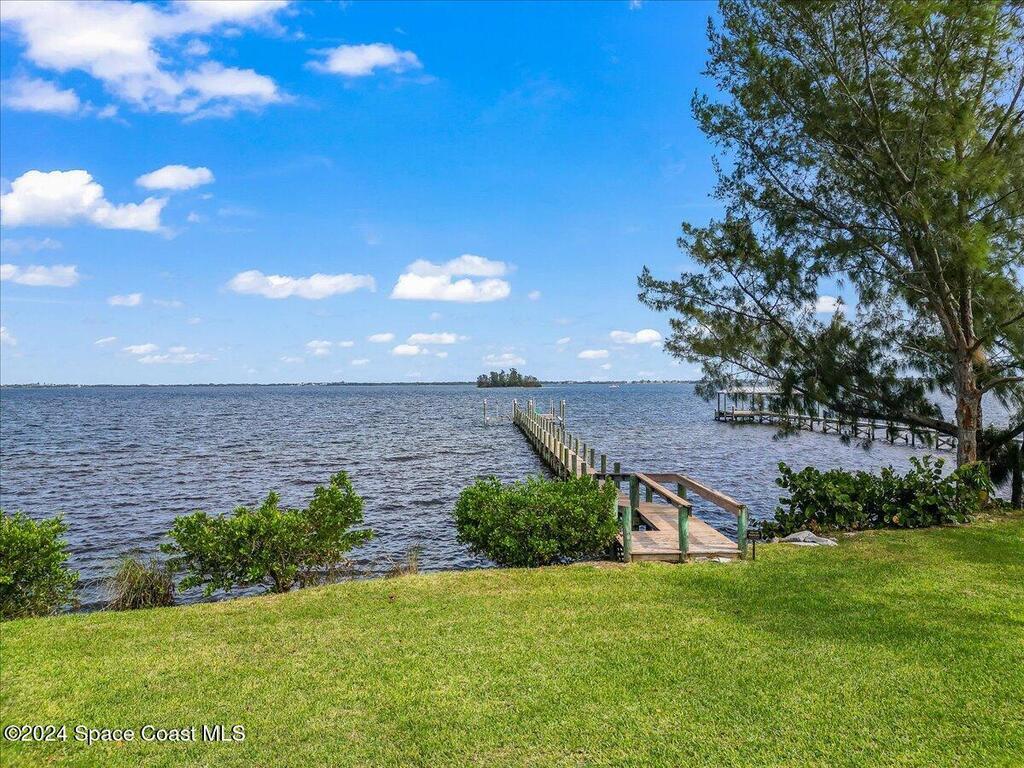 2420 Rocky Point Road, Malabar, FL 32950