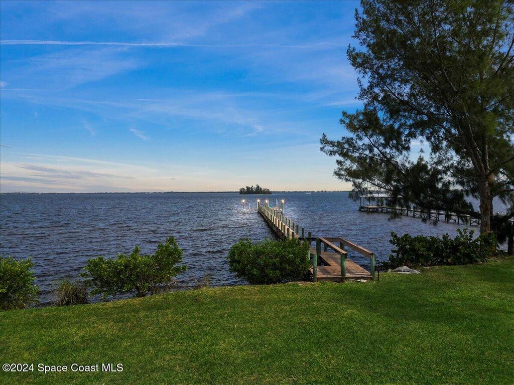 2420 Rocky Point Road, Malabar, FL 32950