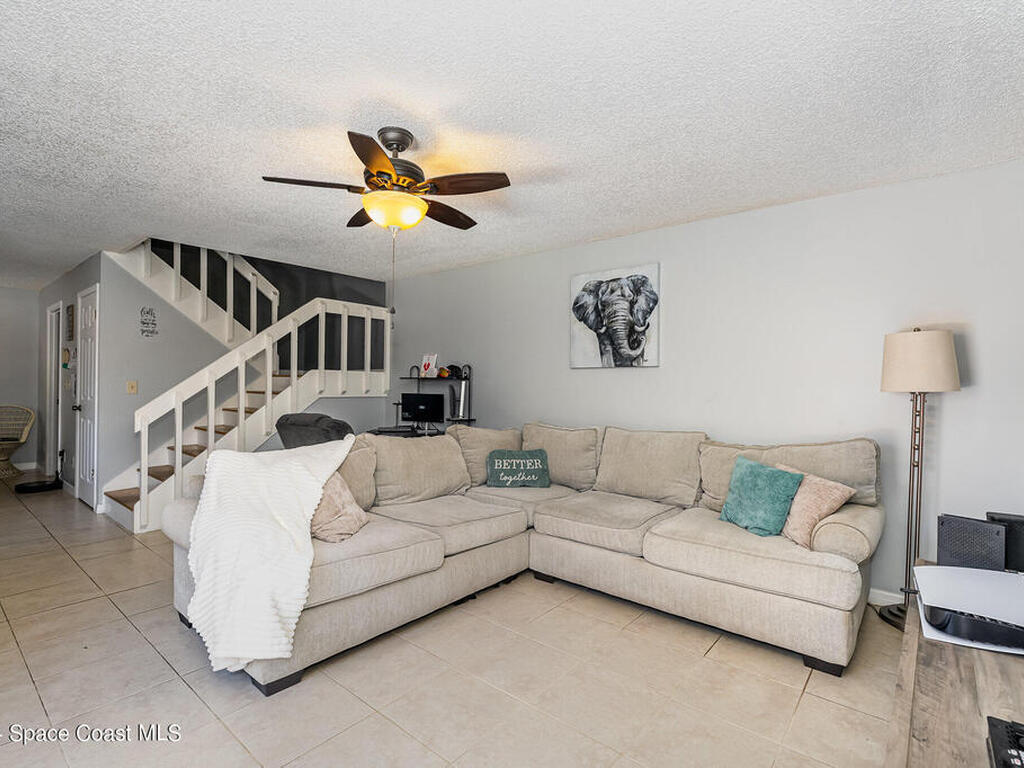 3816 Vista Oaks Circle, Palm Bay, FL 32905