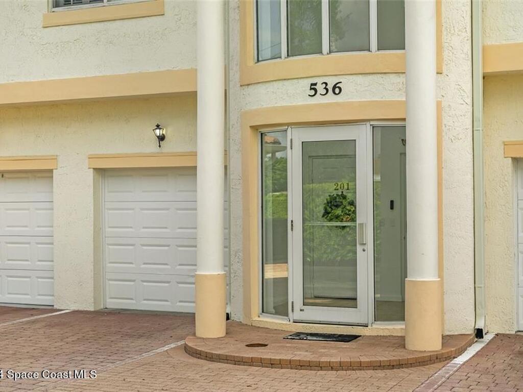 536 7th Square, Vero Beach, FL 32962