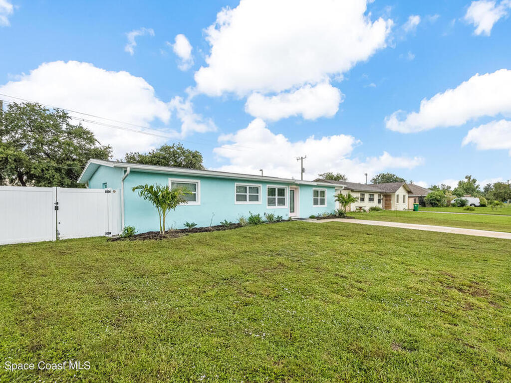 411 4th Street, Merritt Island, FL 32953