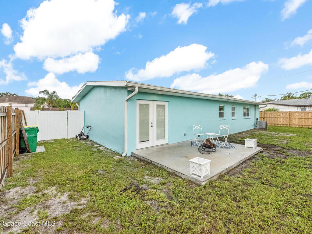 411 4th Street, Merritt Island, FL 32953