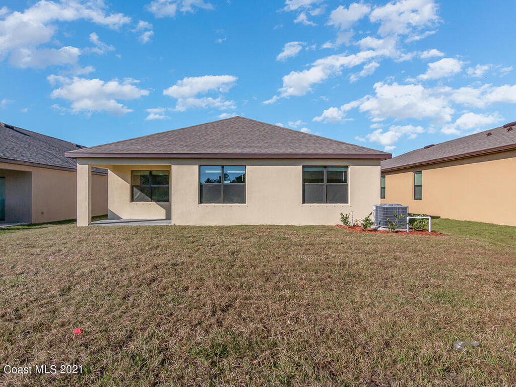 2163 Capital Drive, Palm Bay, FL 32909