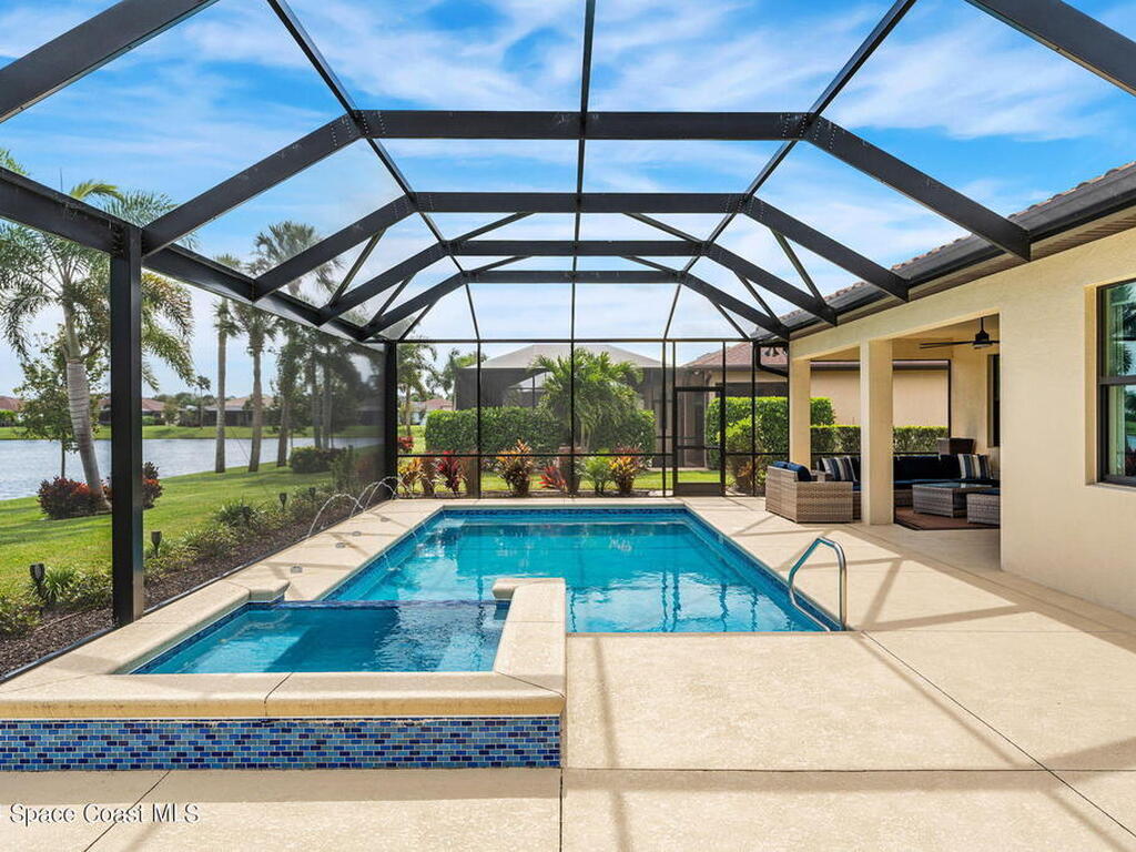 6354 Arcadia Square, Vero Beach, FL 32966